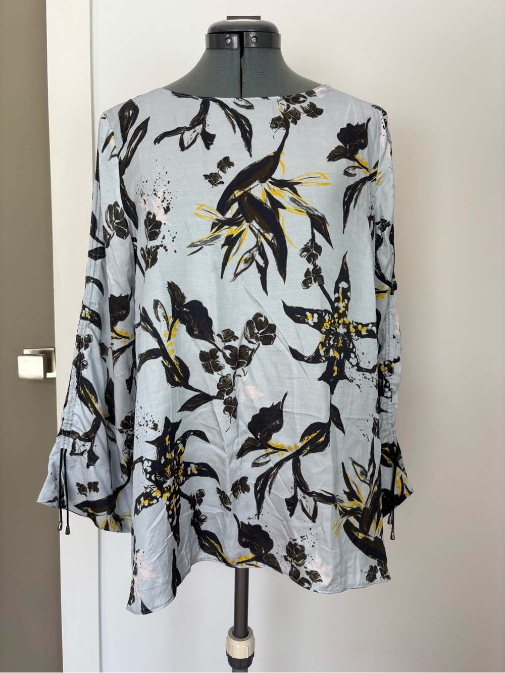 Dorothee Schumacher Tamed Florals Silk Blend Blouse Size 3 M NWT